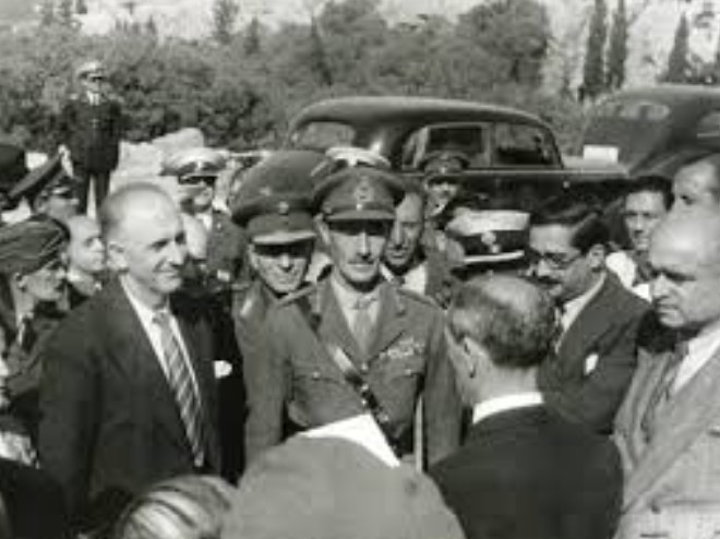 g papandreou skompi akropoli2