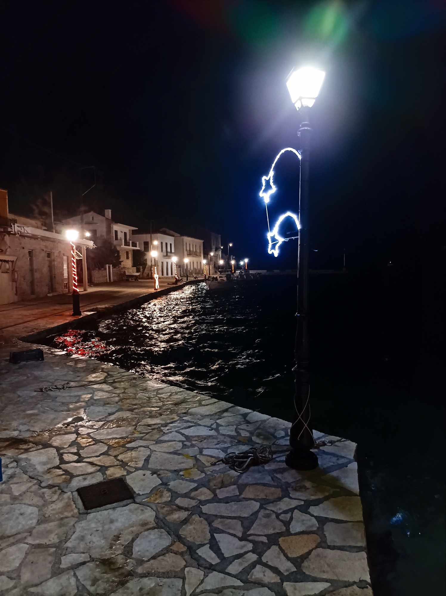 ithaki 12 2024 04