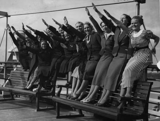 nazi cruise.02
