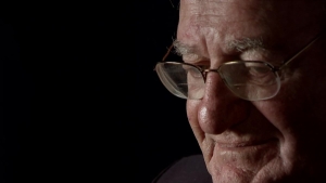 Hajo Mayer: Αυτό που συμβαίνει στους Παλαιστίνιους είναι ταυτόσημο με αυτό που έγινε με τους Γερμανούς Εβραίους πριν την “Τελική Λύση” του Χίτλερ