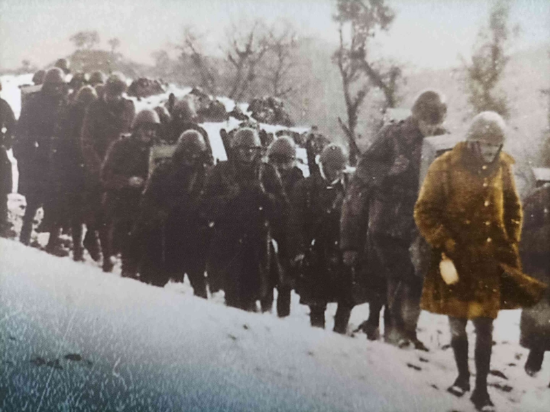 Οι ήρωες δεν κάθονται στις εξέδρες