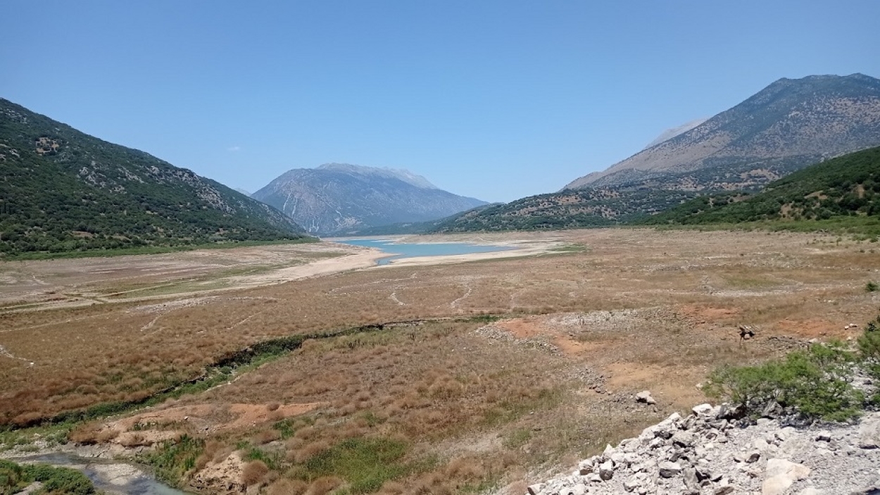 Η Αττική πνίγεται ενώ δεν έχει νερό να πιει