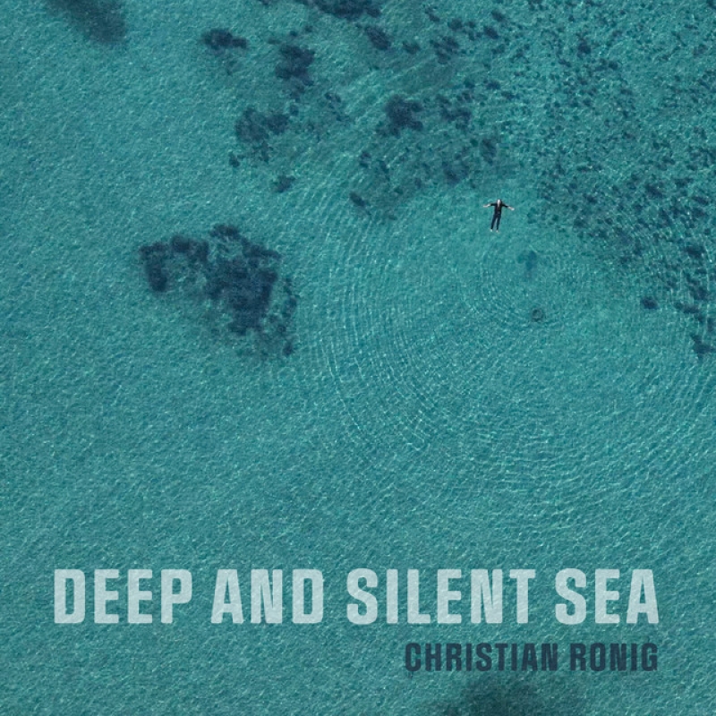 Το τραγούδι της ημέρας. Deep and silent sea