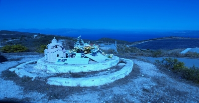 Ο κατασκευασμένος ΟΕΔΑ (ΧΥΤΑ Γραμματικού) ήδη από το 2019 - Μπροστά το μνημείο της τραγωδίας της HELIOS